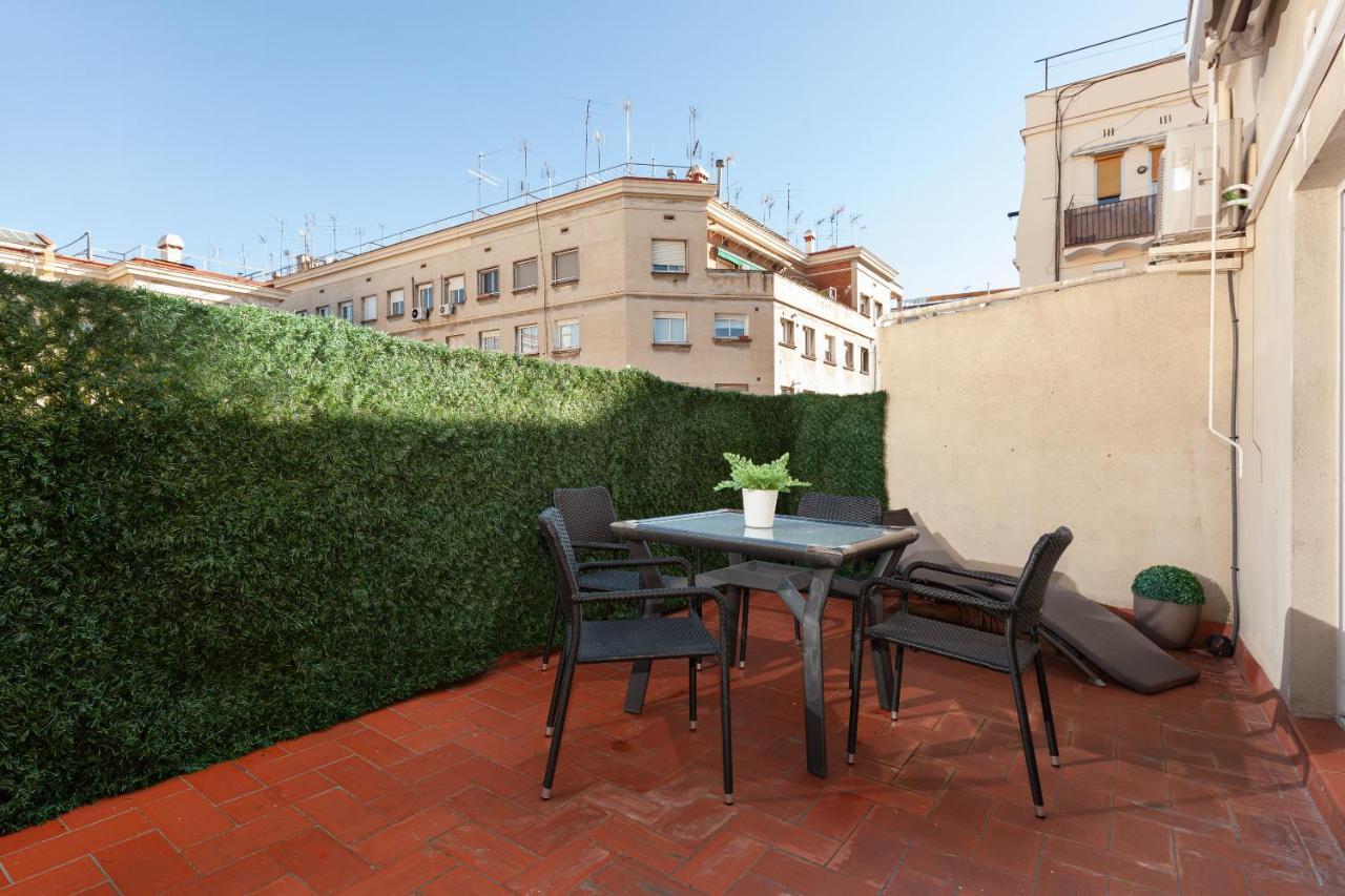 Apartamento Penthouse In Sagrada Familia Barcelona Exterior foto
